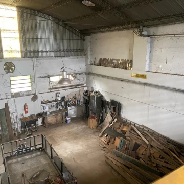 Depósito en  Lomas de Zamora