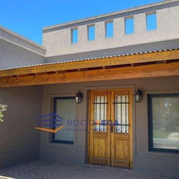 Casa en  venta  en Comarcas de Lujan