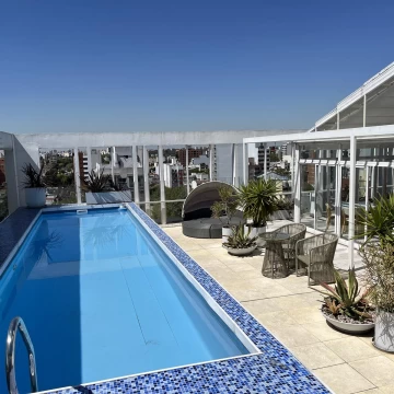 Venta Departamento 1 dormitorio con cochera vista abierta en Caseros centro
