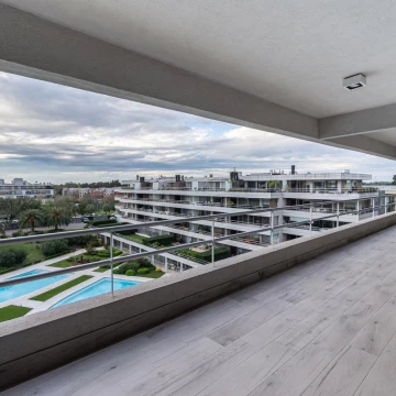 Departamento 4 ambientes - Vista Central - Bouquet Pilar