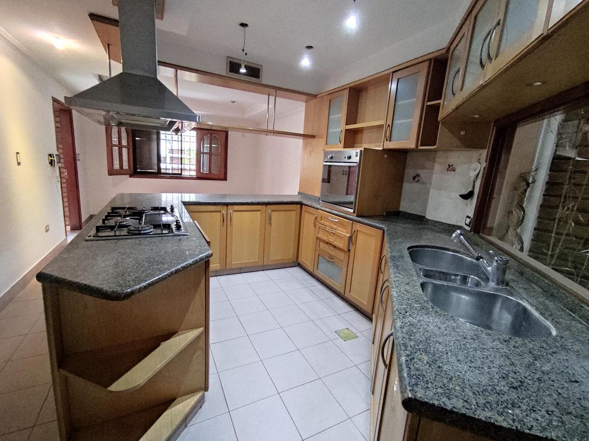Casa de 3 dormitorios en venta en Rosario