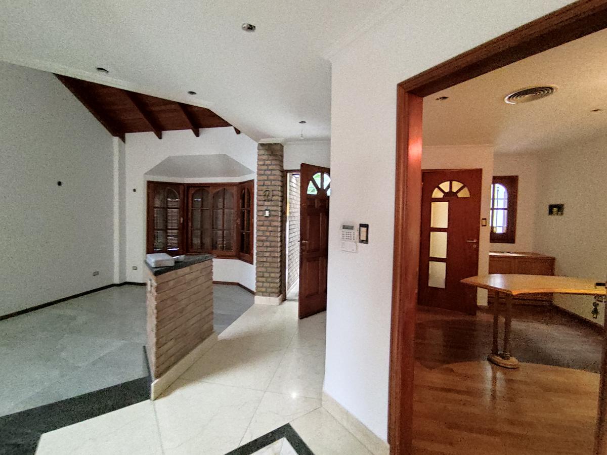 Casa de 3 dormitorios en venta en Rosario