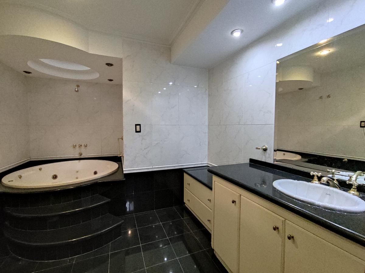 Casa de 3 dormitorios en venta en Rosario