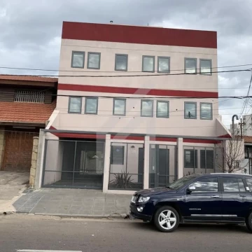 Edificio en venta - Martinez - Lote propio. 390 m2 - Frente a Unicenter.