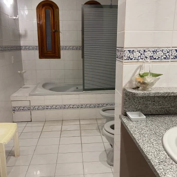 1736206032.jpg