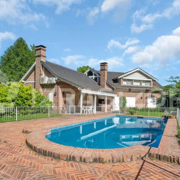 Casa en Carmel C.C