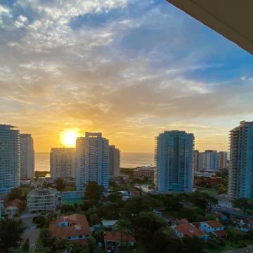 2 dormitorios Alexander Bvar Punta del este a metros de Enjoy