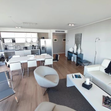 Apartamento 2 dormitorios en suite con terraza en Aidy Grill, Punta del Este