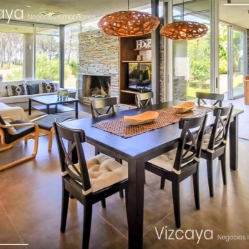 VENTA Casa en Barrio Privado - Rincón del Indio PUNTA DEL ESTE 4 dormitorios 4 baños