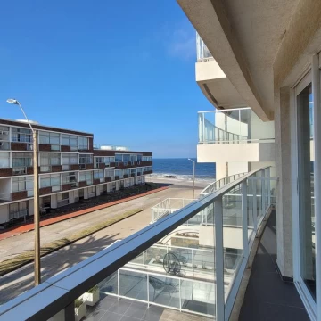 Alquiler Apartamento 3 Dormitorios Moderno en Península