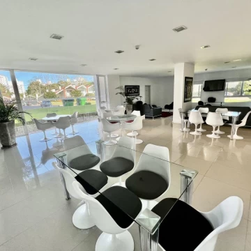 Venta apartamento 3 dormitorios y 2 balcones en Aidy Grill, Punta del Este
