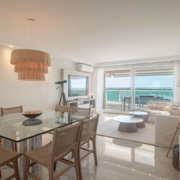 Apartamento Premium en Le Jardin – Piso Alto con Vista al Mar 3 Dormitorios – Playa Mansa