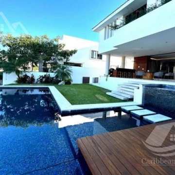 Casa en Venta Puerto Cancun Q Roo