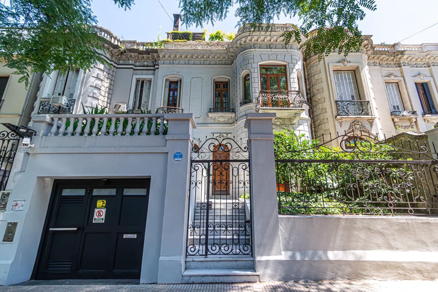 Casa de 550 m² con Piscina y Terraza en Belgrano