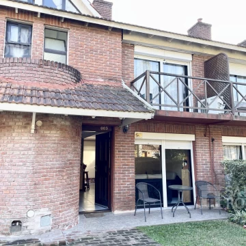 VENTA - Duplex de dos dormitorios y tres baños en Complejo privado Maldonado SHO5166972
