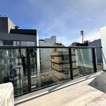 Venta departamento monoambiente con balcon en Palermo