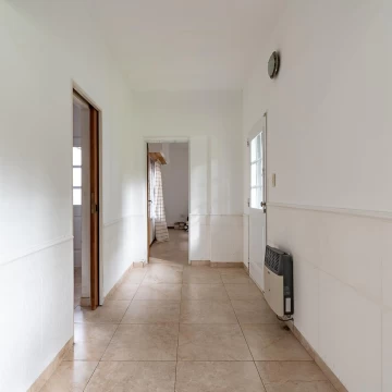 1738253557.jpg