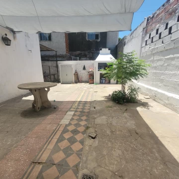 Casa en  venta Rosario altura Pte. Peron 6000
