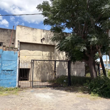 Depósito en Venta zona Burzaco