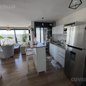 Apartamento en venta de 2 dormitorios(CON RENTA) piso alto en el centro!!