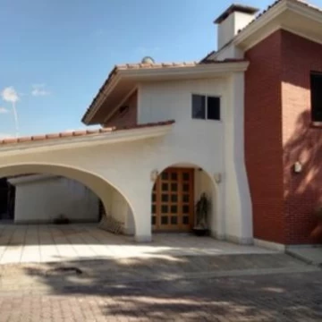 CASA EN VENTA EN ZONA SANTA CRUZ BUENAVISTA, PUEBLA