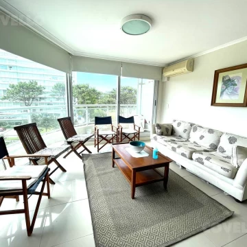 Departamento venta Ocean Drive 3 dormitorios Punta del Este