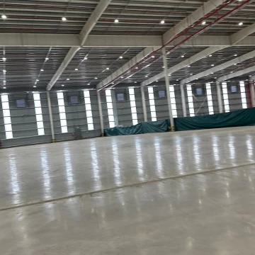 Alquiler Nave Industrial Triple A   DEPOSITO DE 28681 M2 CUBIERTOS