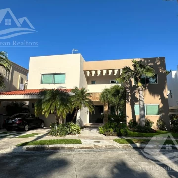 Casa en Venta Villa Magna Cancún Q. Roo