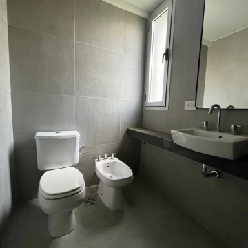 1740082373.jpg