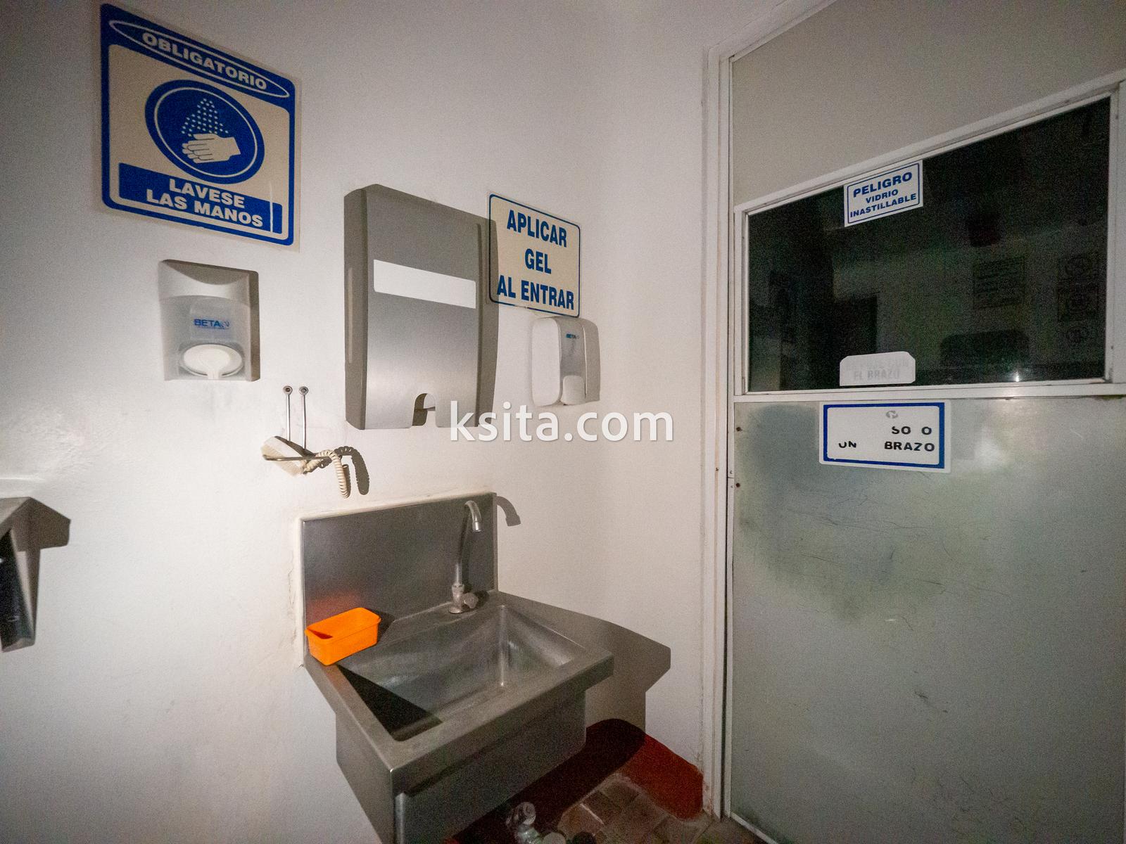 Acceso área de producción