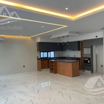 Casa en venta en Via Cumbres Cancun