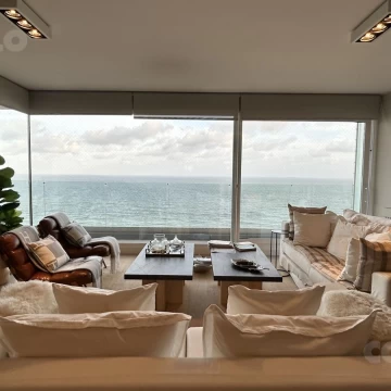 Departamento en venta Le Parc III,  4 dormitorios en Suite - Punta del Este, Playa Brava