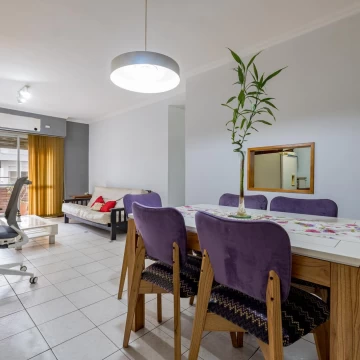 VENDE - Departamento de 3 dormitorios con balcón. Martin, Rosario.