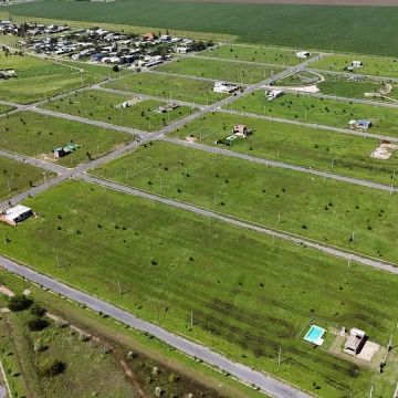 Barrio Los Pinos 4 Terrenos de 360m2 - Alvarez