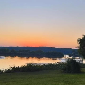 Casa en venta en Isla Santa Mónica. Quincho, parrilla, 4 dormitorios. Vistas al Rio.