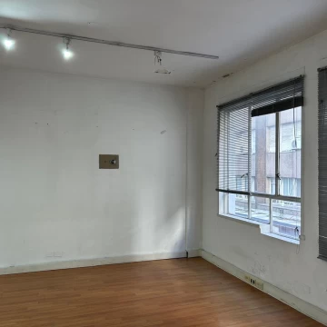 Oficina Planta Libre en Alquiler – 136 m² – Microcentro / Sarmiento al 600