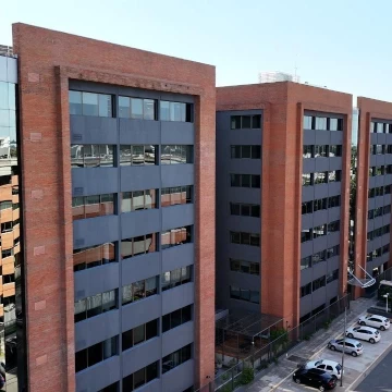 Alquiler medio piso en Olivos Building II - Dr. Nicolás Repetto 3600 - Olivos, Buenos Aires. 