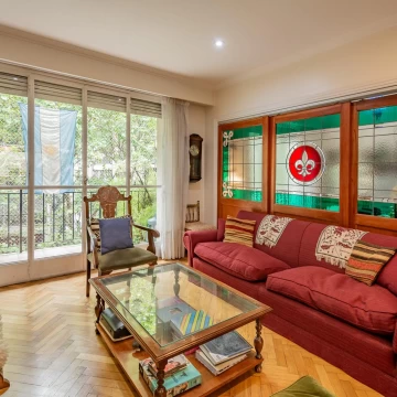 Departamento en venta 4 ambientes dos cocheras y baulera - Belgrano