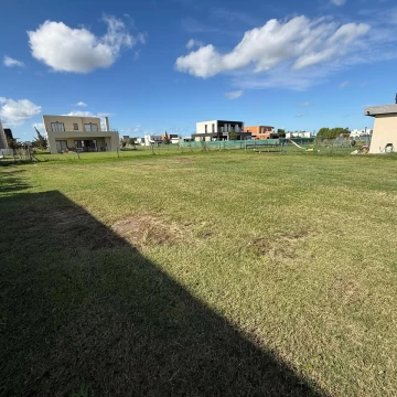 VENTA - EL NAUDIR - LOTE INTERNO - PERMUTA 