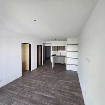 Venta - 2 Ambientes con balcón - A estrenar - Floresta