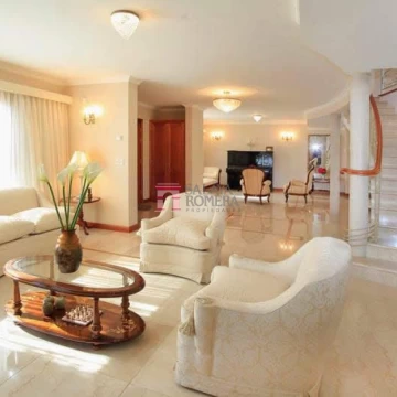 Venta Casa a cuadras de Playa Mansa
