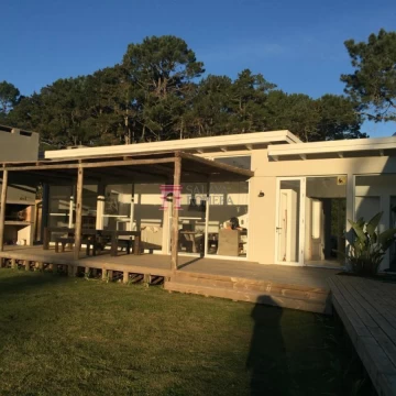 Casa 4 domirotiros - San Vicente