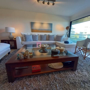 Venta departamento 3 dormitorios - Playa Brava