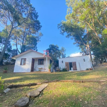 VENTA - Casa de dos dormitorios en Solanas Punta Ballena