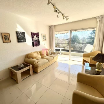 Venta - Departamento - 4 dormitorios -  Punta del Este - Ref : SAP4553641