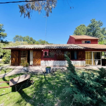 VENTA - Casa en Piriapolis de 7 dormitorios y 4 baños SHO5462848