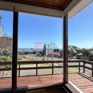 VENTA: CASA 2 DORMITORIOS PLAYA MANSA