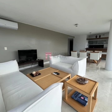 Departamento en Playa Brava
