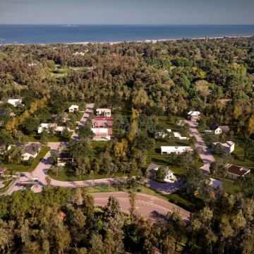Venta de Terreno En Barrio Privado La Chacra Punta Del Este