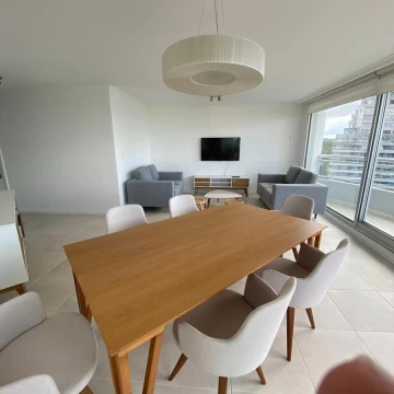 Venta ocean Drive tres dormitorios 
